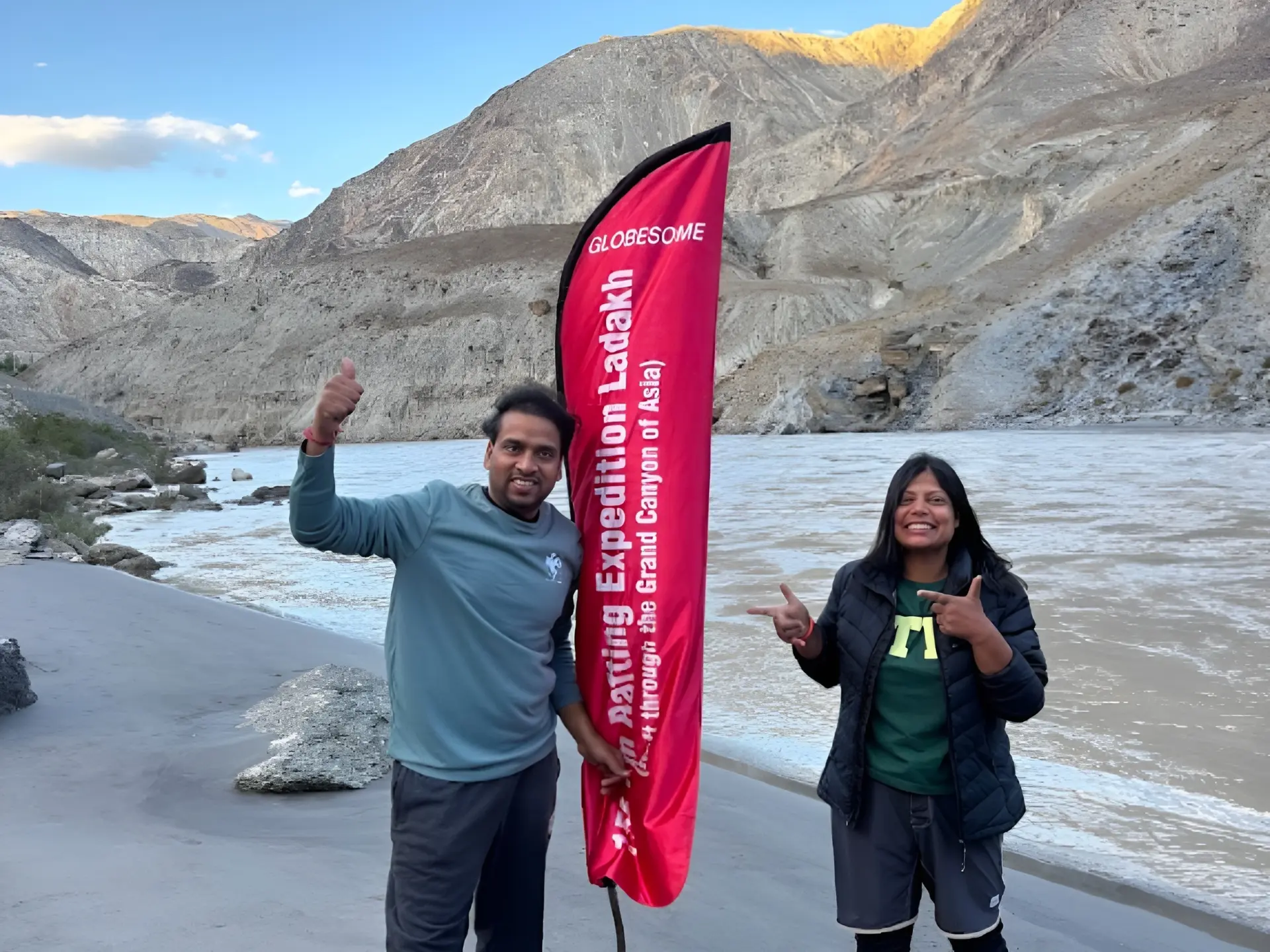 Rafting in Ladakh - Globesome 152 km Zanskar River expedition team by the river