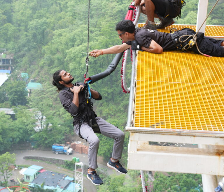 India's highest  Freestyle Bungee Jumping (111m)
