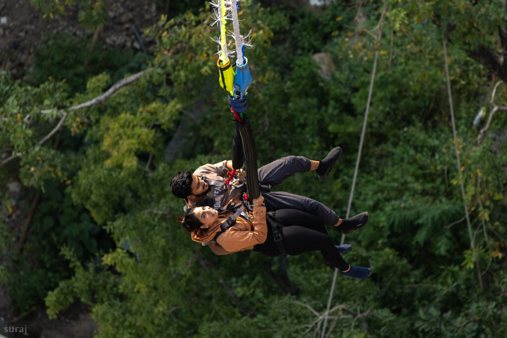 India's highest Couple Bungee Jumping (117m)